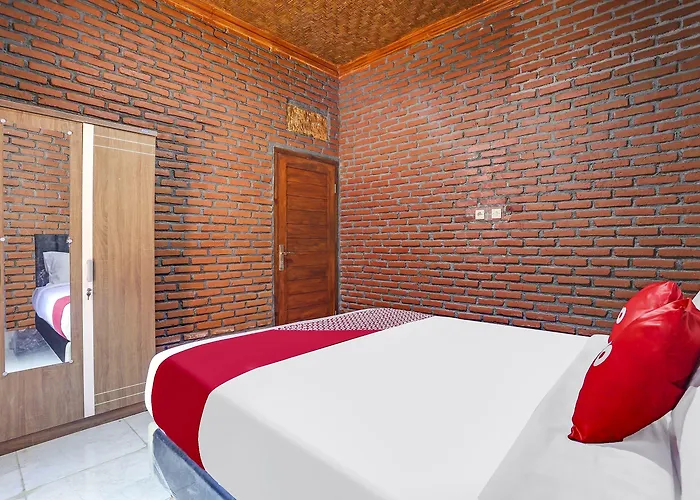 Spot On 90882 Sari Near Garuda Wisnu Kencana Hotel Uluwatu
